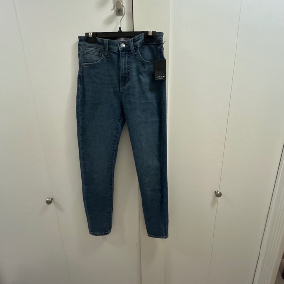 Joe’s Jeans High Rise Skinny (Size 26) - Picture 1 of 4